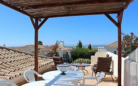 Villa Salinas
